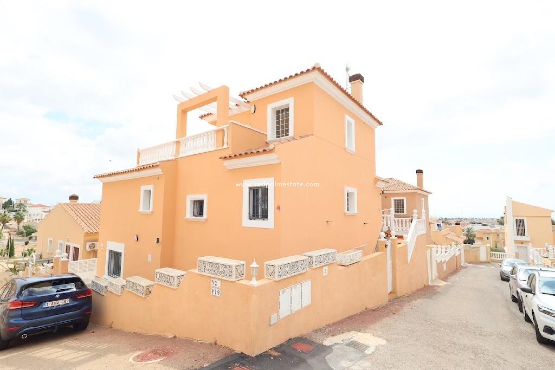 Reventa - Villa -
San Miguel de Salinas - Las Filipinas