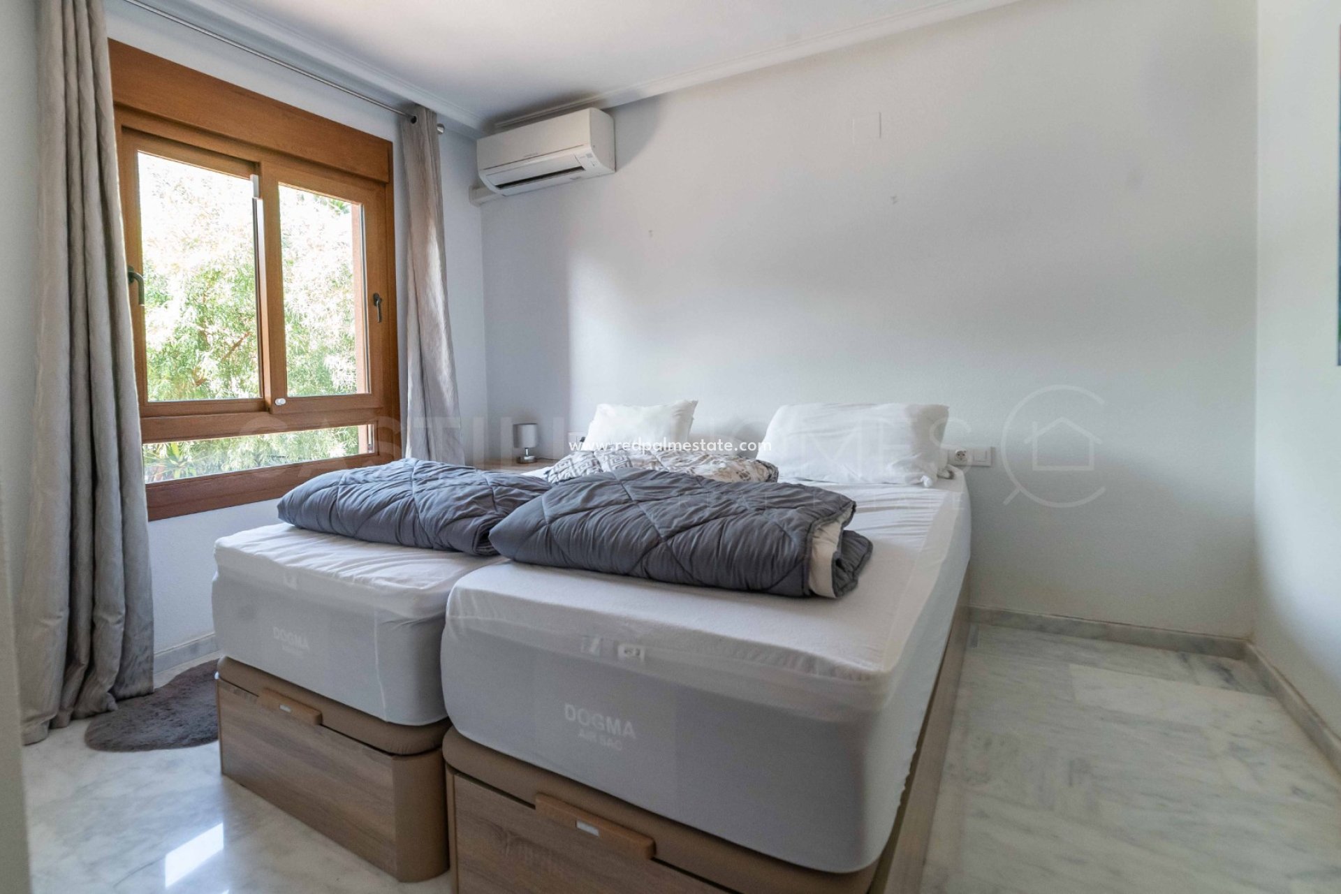 Reventa - Villa -
San Miguel de Salinas - San Miguel Salinas