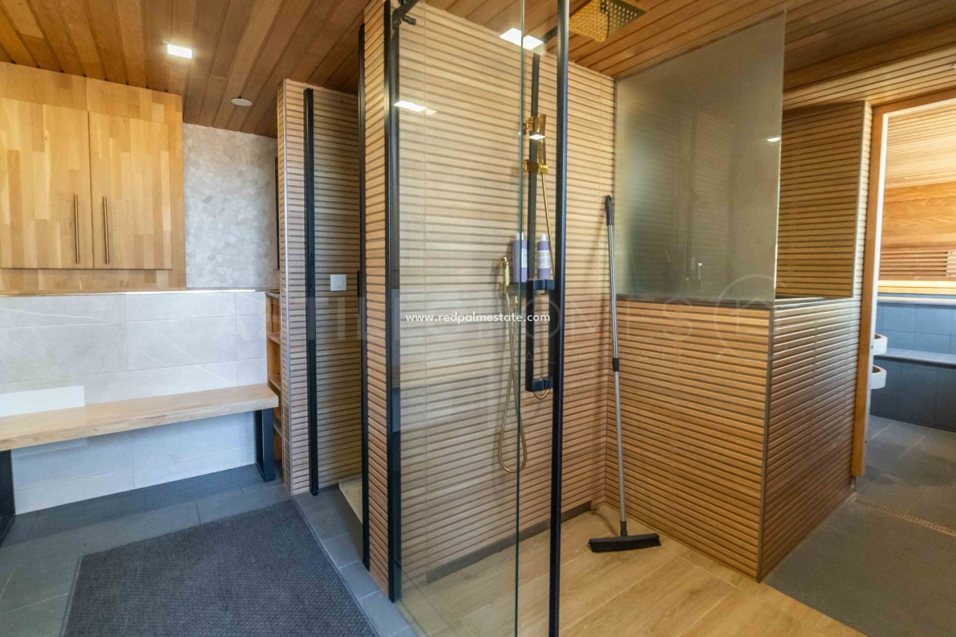 Reventa - Villa -
San Miguel de Salinas - San Miguel Salinas