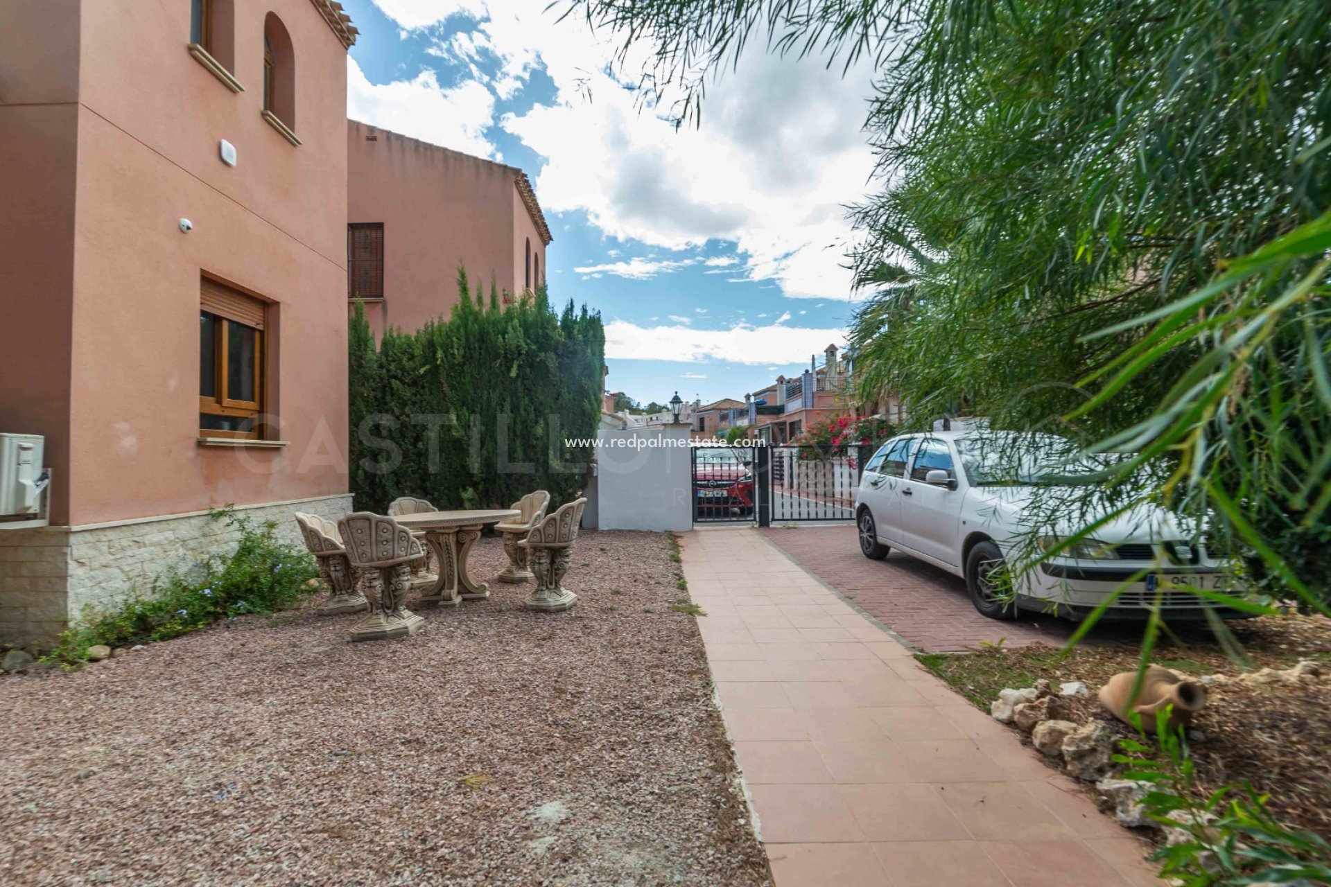 Reventa - Villa -
San Miguel de Salinas - San Miguel Salinas