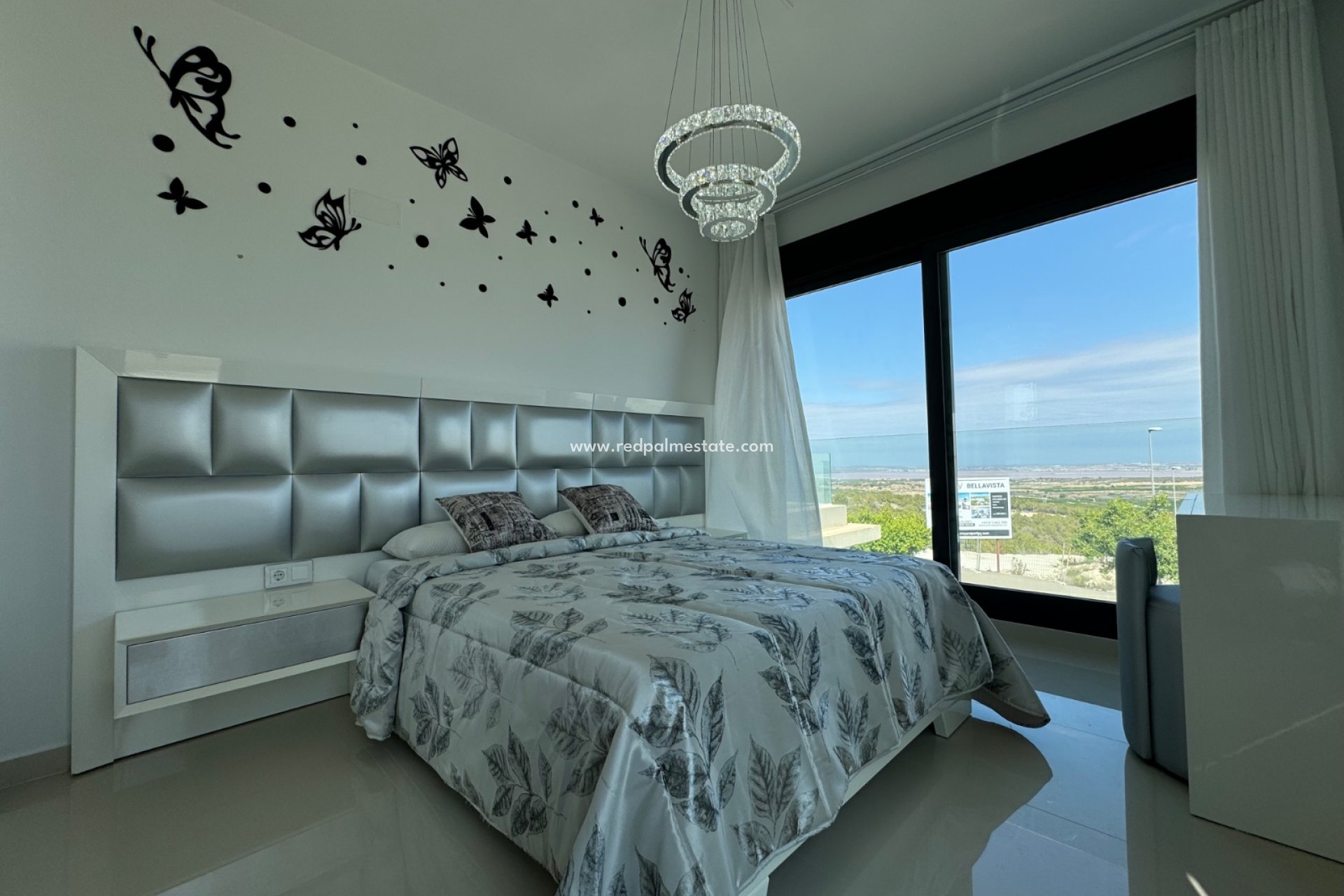 Reventa - Villa -
San Miguel de Salinas - San Miguel Salinas