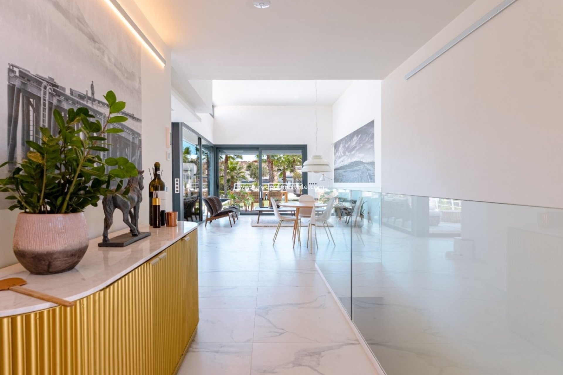 Reventa - Villa -
San Miguel de Salinas - San Miguel Salinas