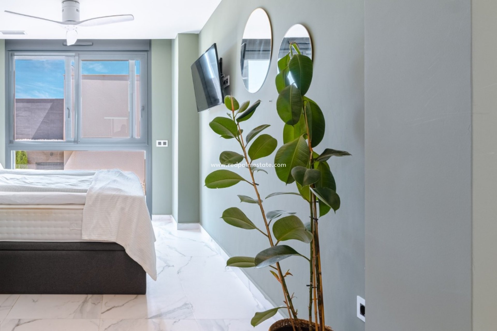 Reventa - Villa -
San Miguel de Salinas - San Miguel Salinas