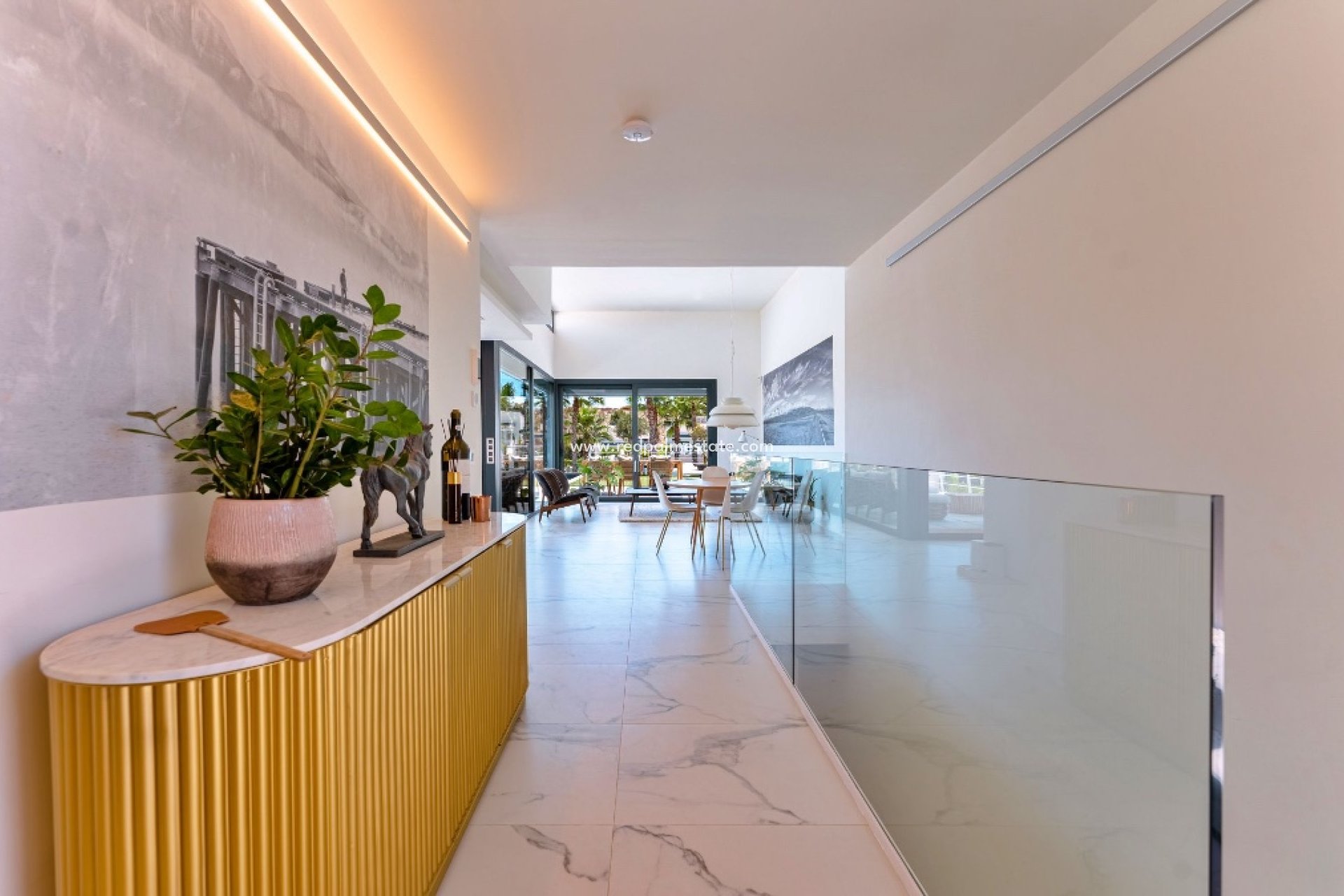 Reventa - Villa -
San Miguel de Salinas - San Miguel Salinas