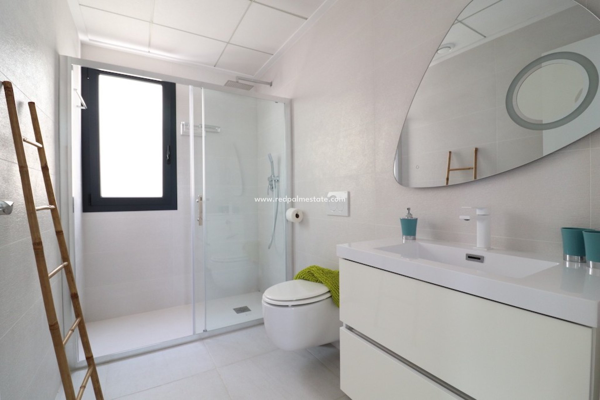 Reventa - Villa -
San Miguel de Salinas - San Miguel Salinas