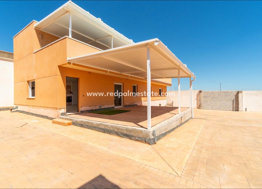 Reventa - Villa -
San Miguel de Salinas - Torremendo
