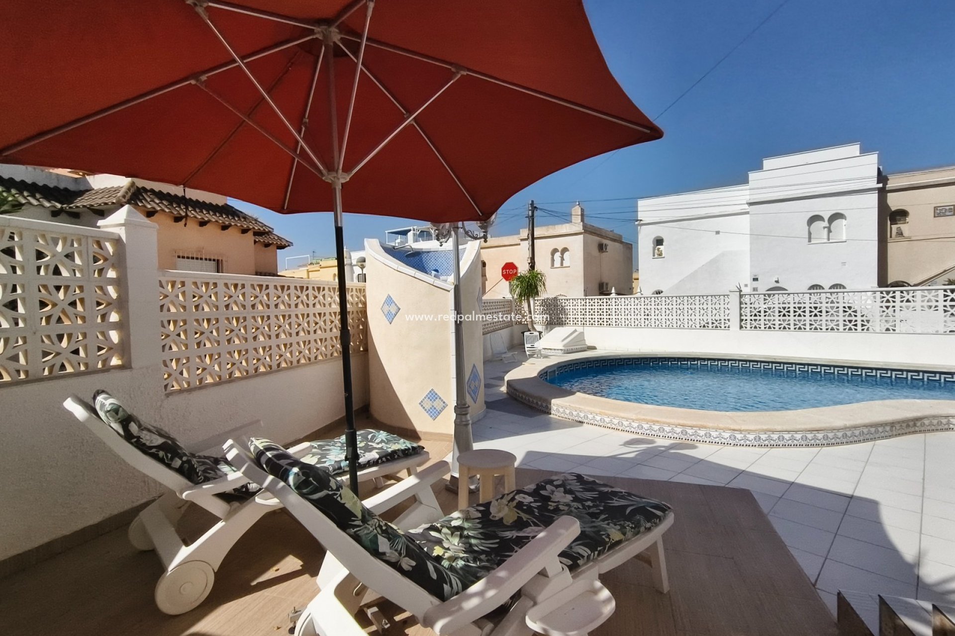 Reventa - Villa -
San Miguel de Salinas - Villamartín