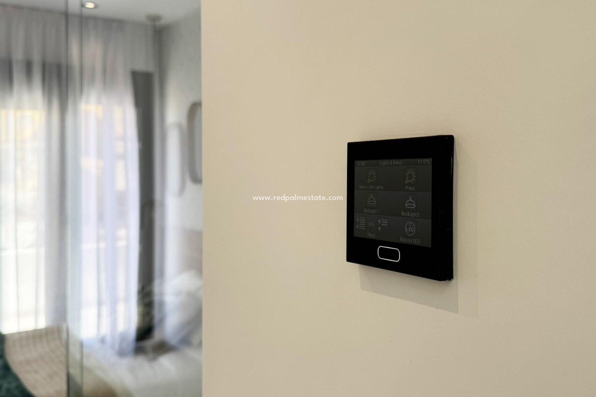 Reventa - Villa -
San Miguel de Salinas - Villamartín