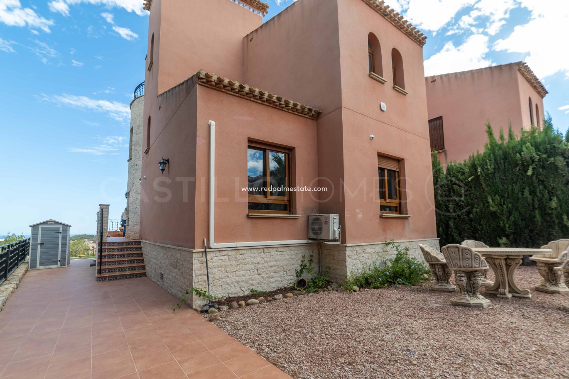 Reventa - Villa -
San Miguel de Salinas