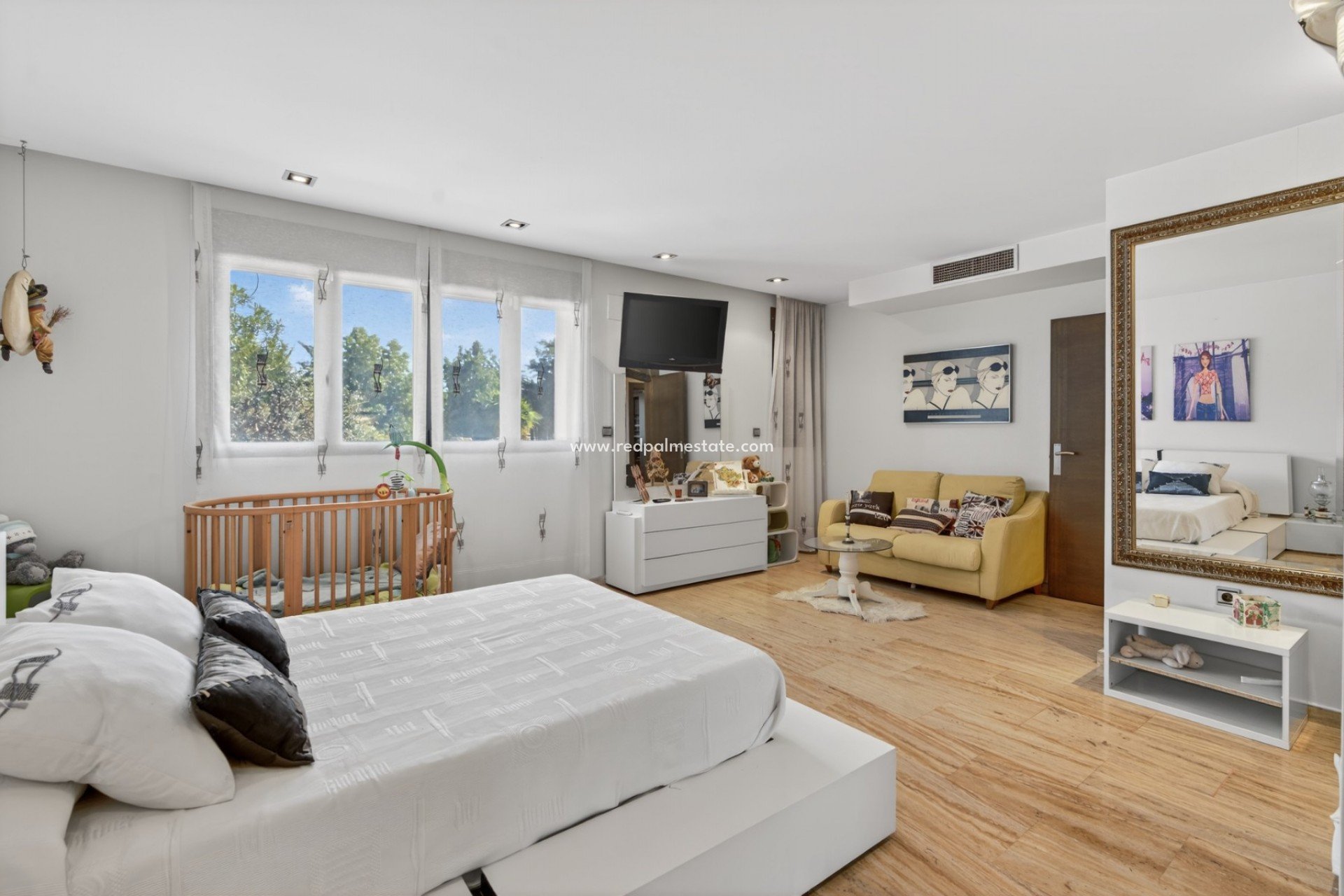 Reventa - Villa -
Santa Pola