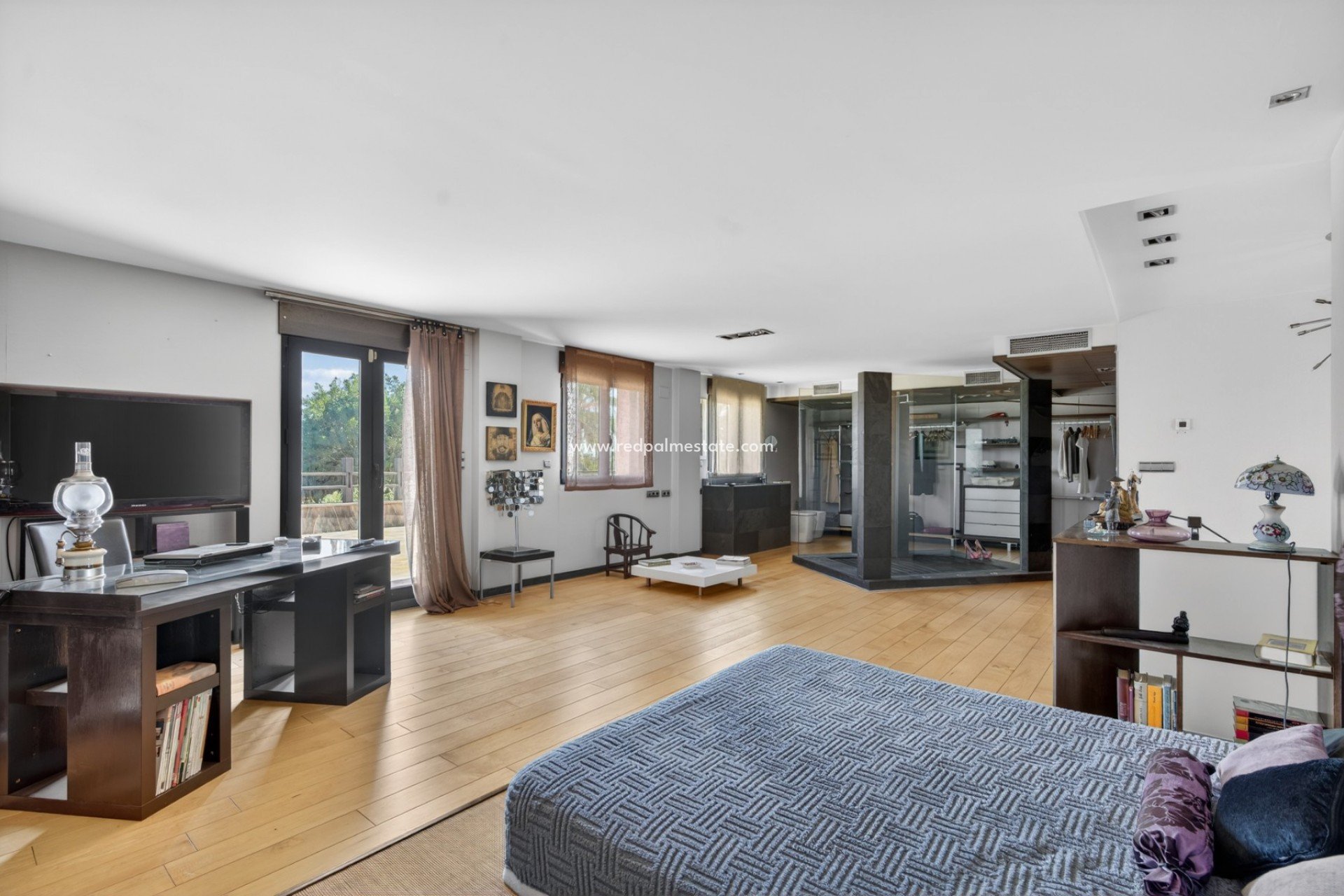 Reventa - Villa -
Santa Pola