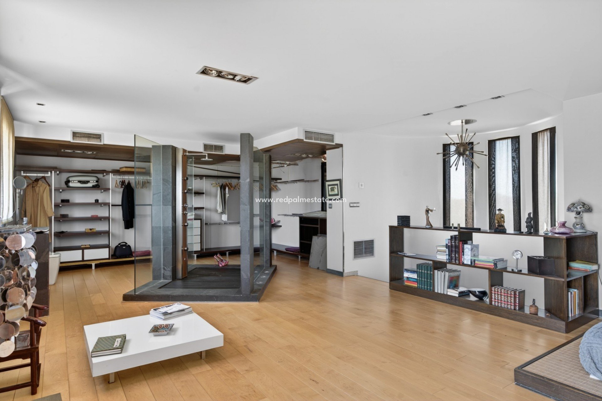 Reventa - Villa -
Santa Pola