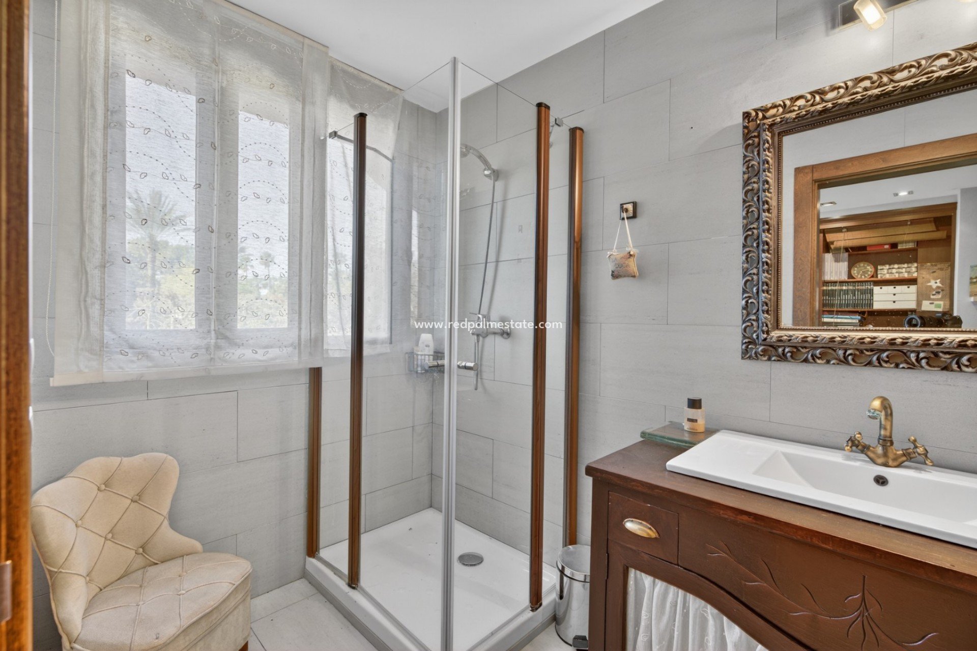 Reventa - Villa -
Santa Pola