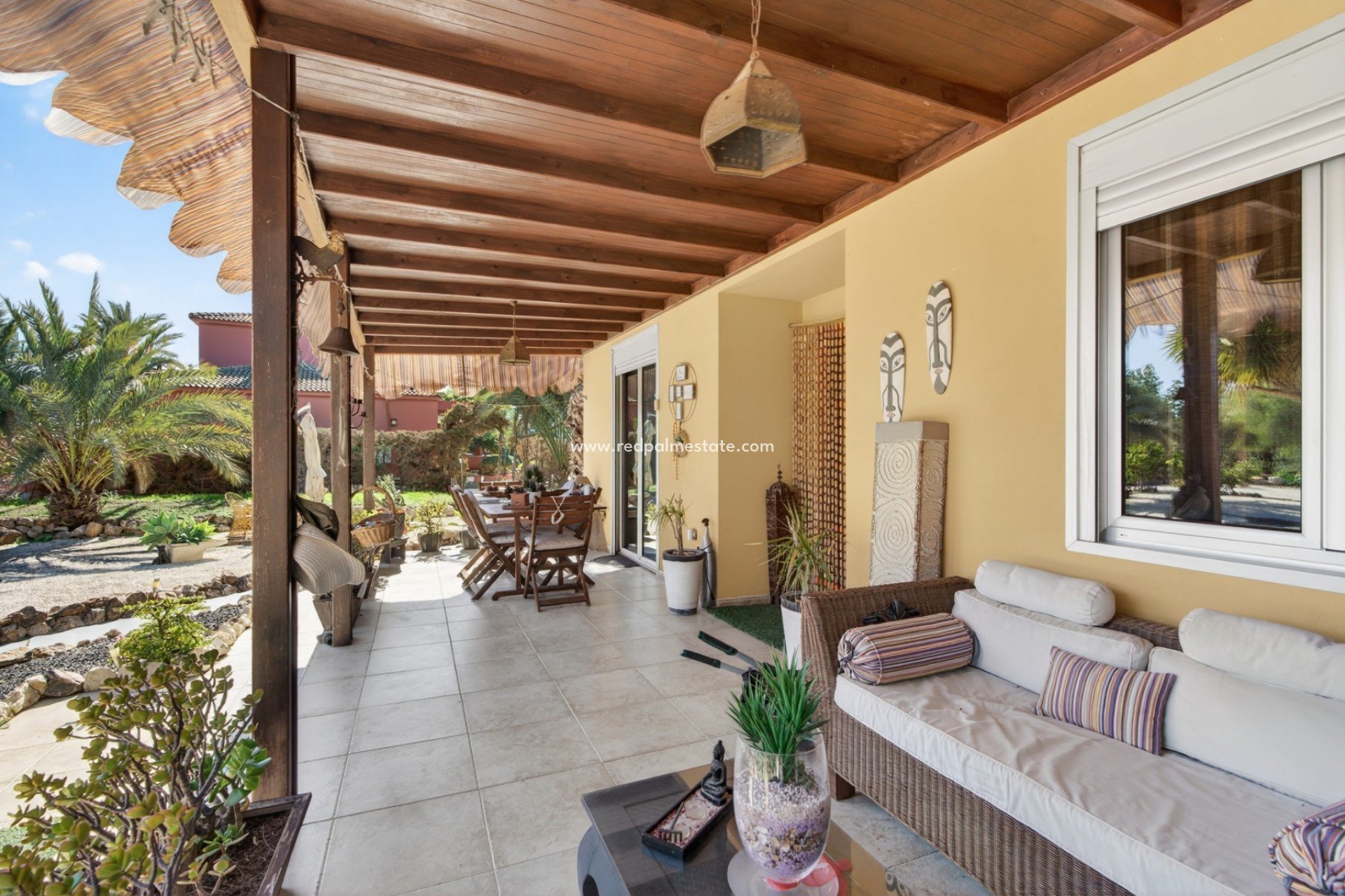 Reventa - Villa -
Santa Pola