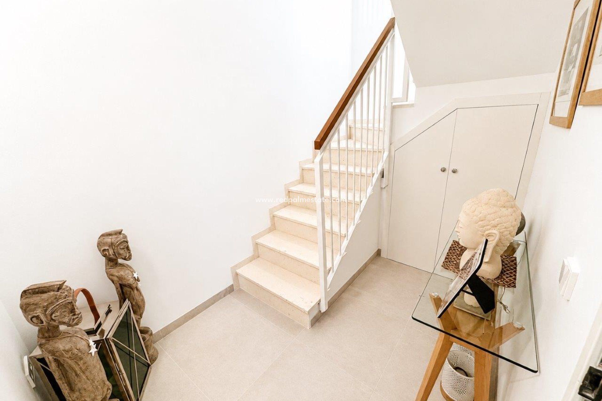 Reventa - Villa -
Santa Rosalia Resort - Inland