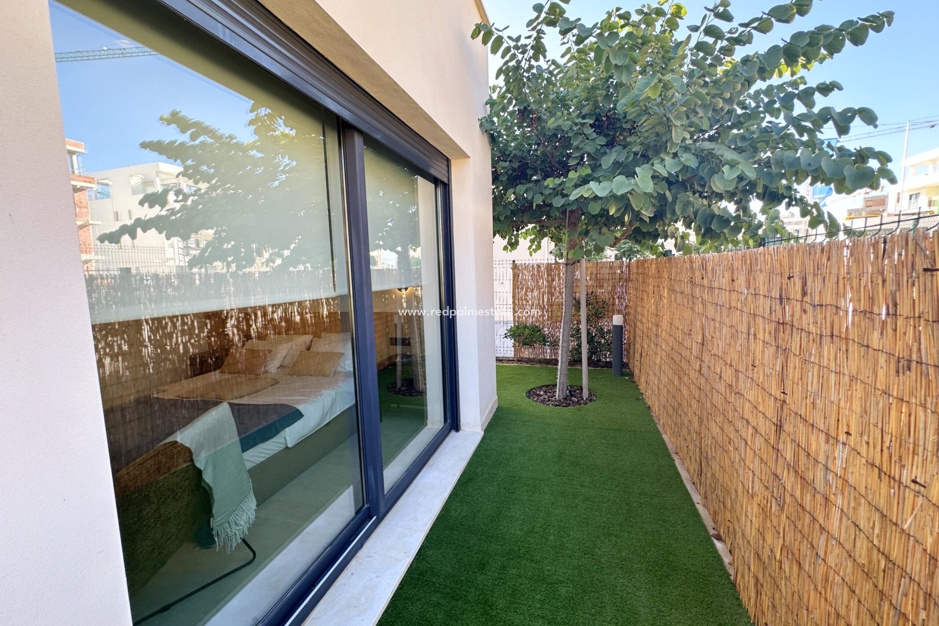 Reventa - Villa -
Santa Rosalia Resort - Inland