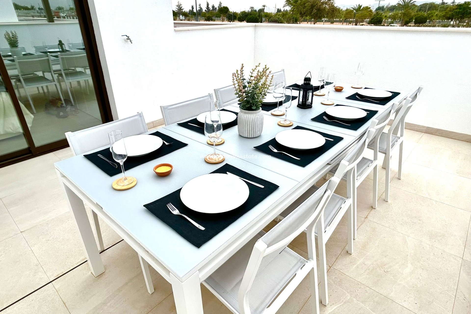 Reventa - Villa -
Santa Rosalia Resort - Inland