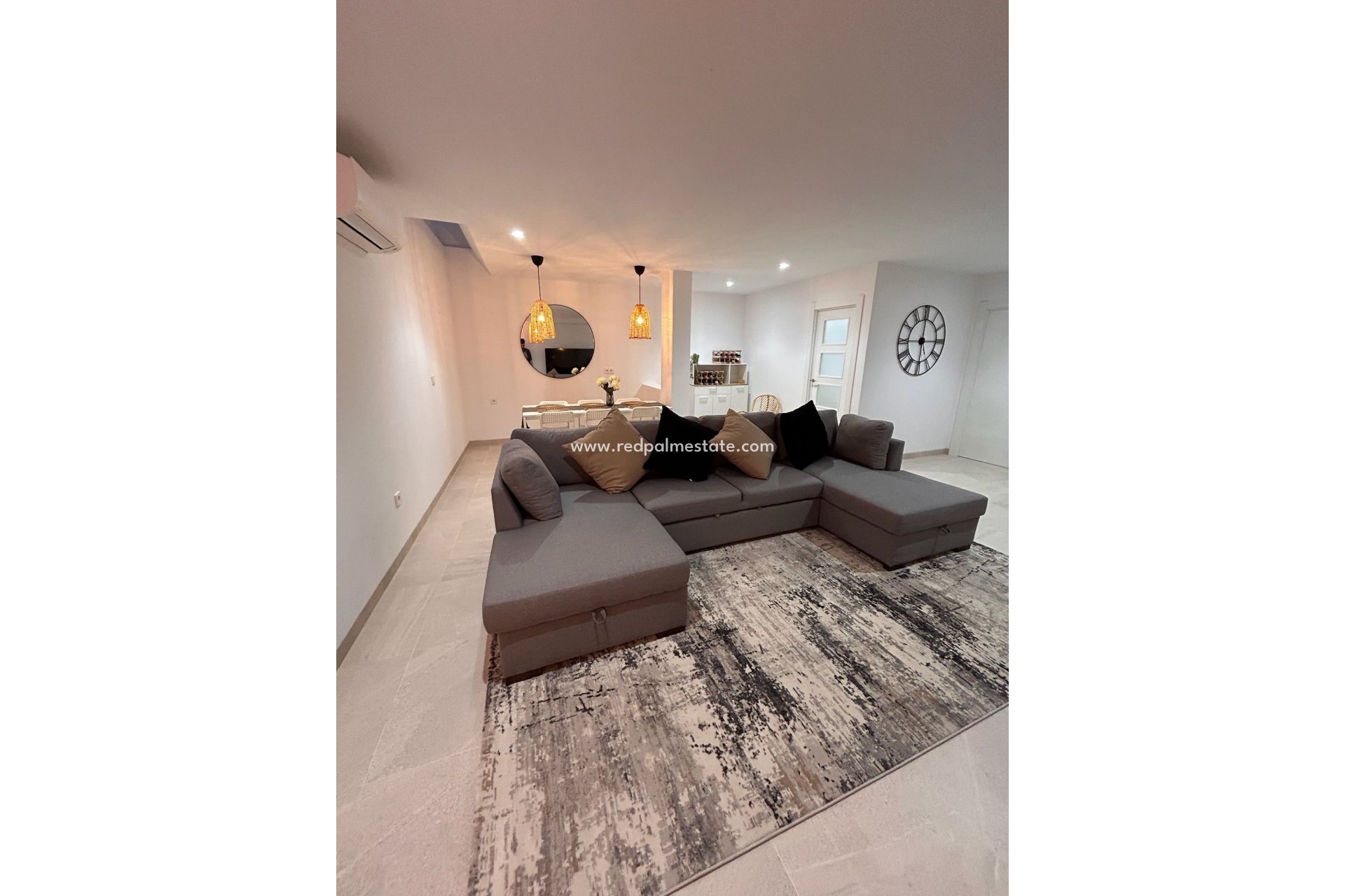 Reventa - Villa -
Santa Rosalia Resort - Inland