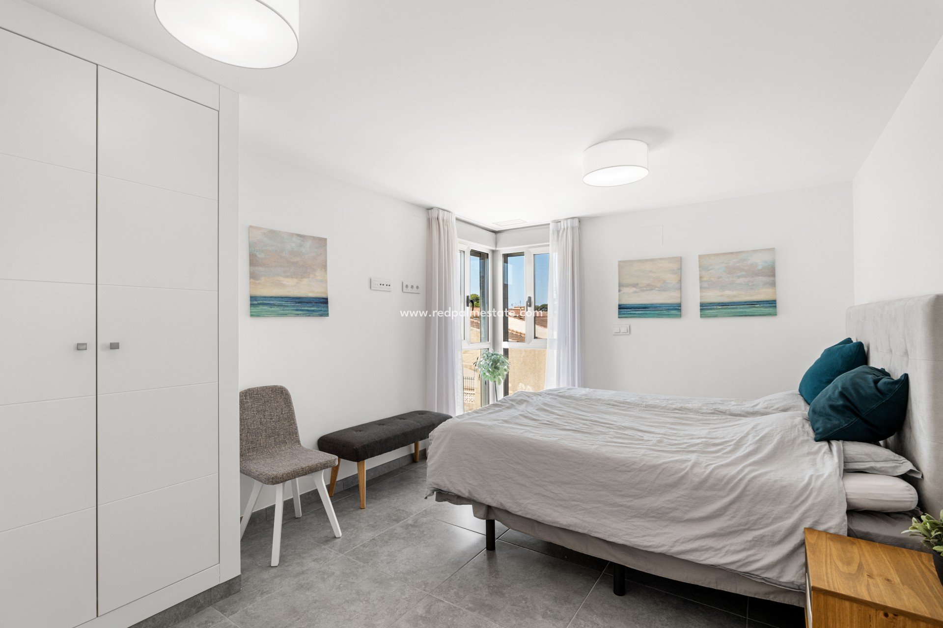 Reventa - Villa -
Santiago de la Ribera - Zona de la playa