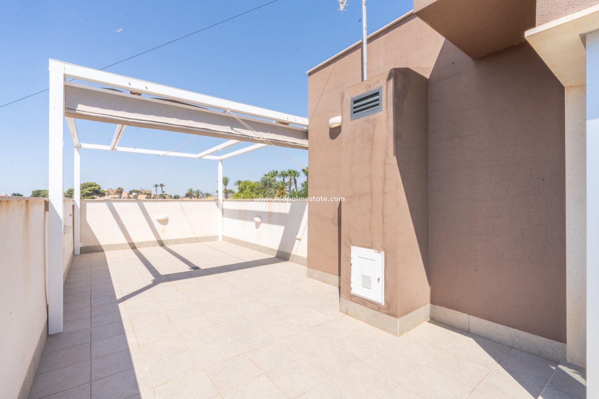 Reventa - Villa -
Santiago de la Ribera - Zona de la playa