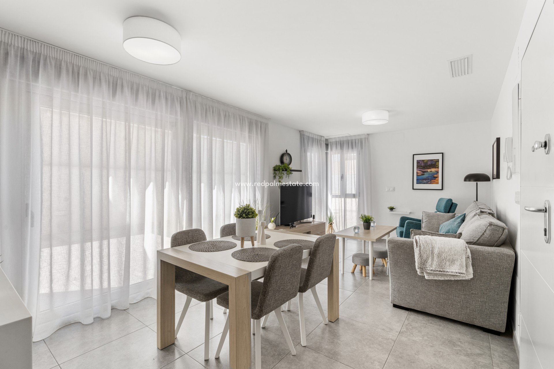 Reventa - Villa -
Santiago de la Ribera - Zona de la playa