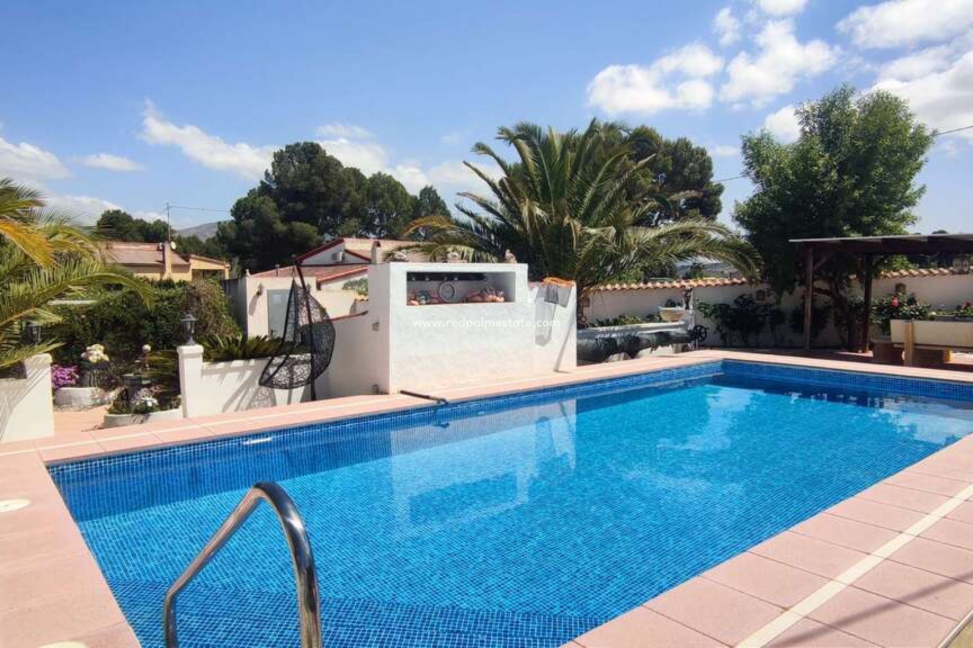 Reventa - Villa -
Sax - Inland