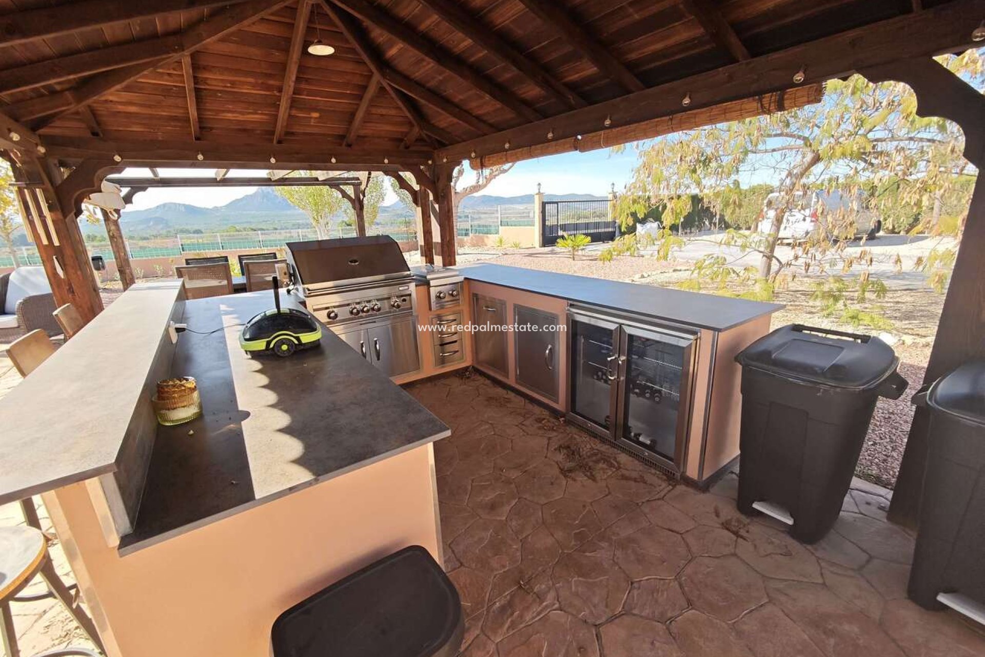 Reventa - Villa -
Sax - Inland