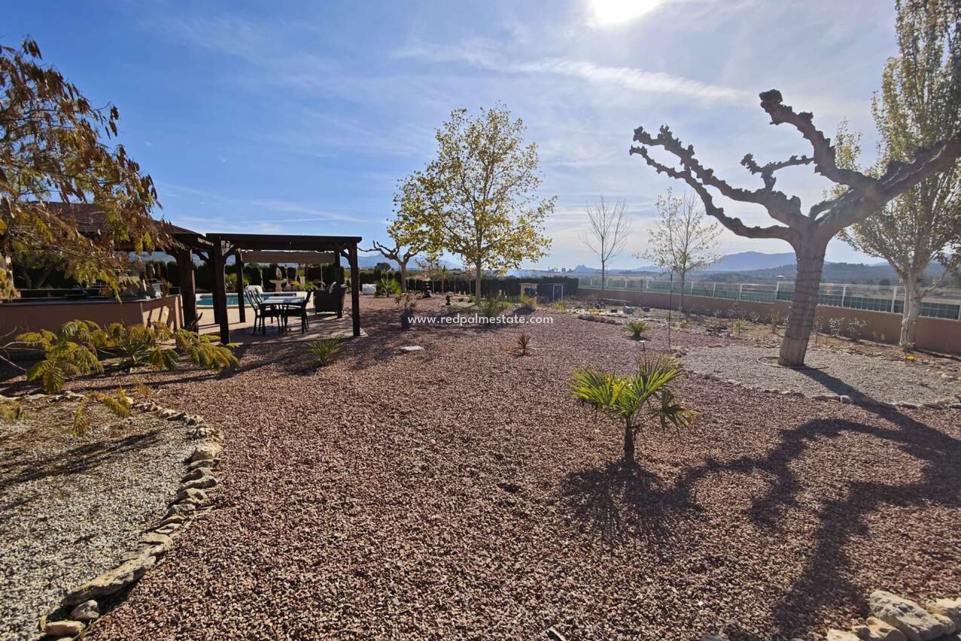 Reventa - Villa -
Sax - Inland