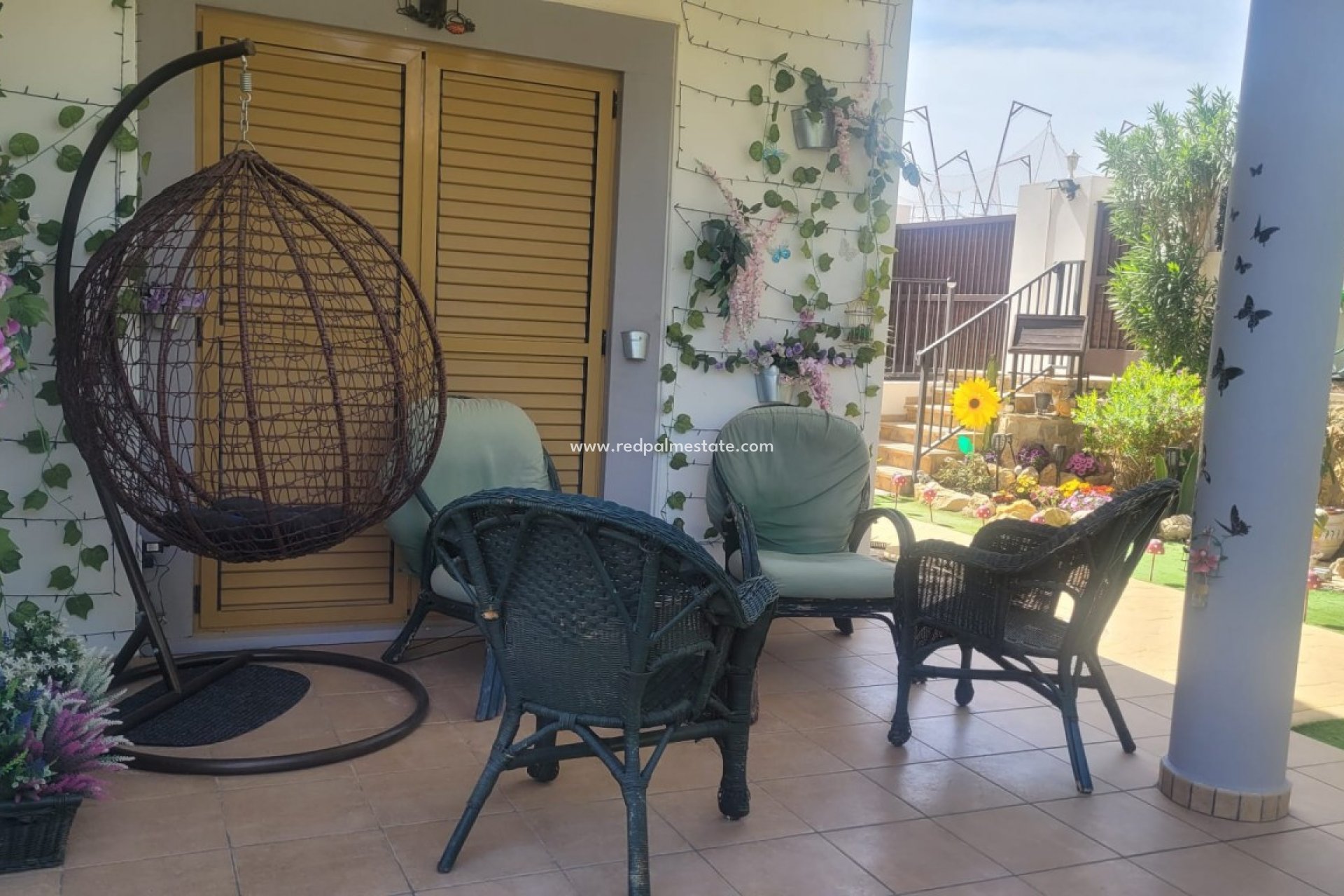 Reventa - Villa -
Sierra Cortina - Inland