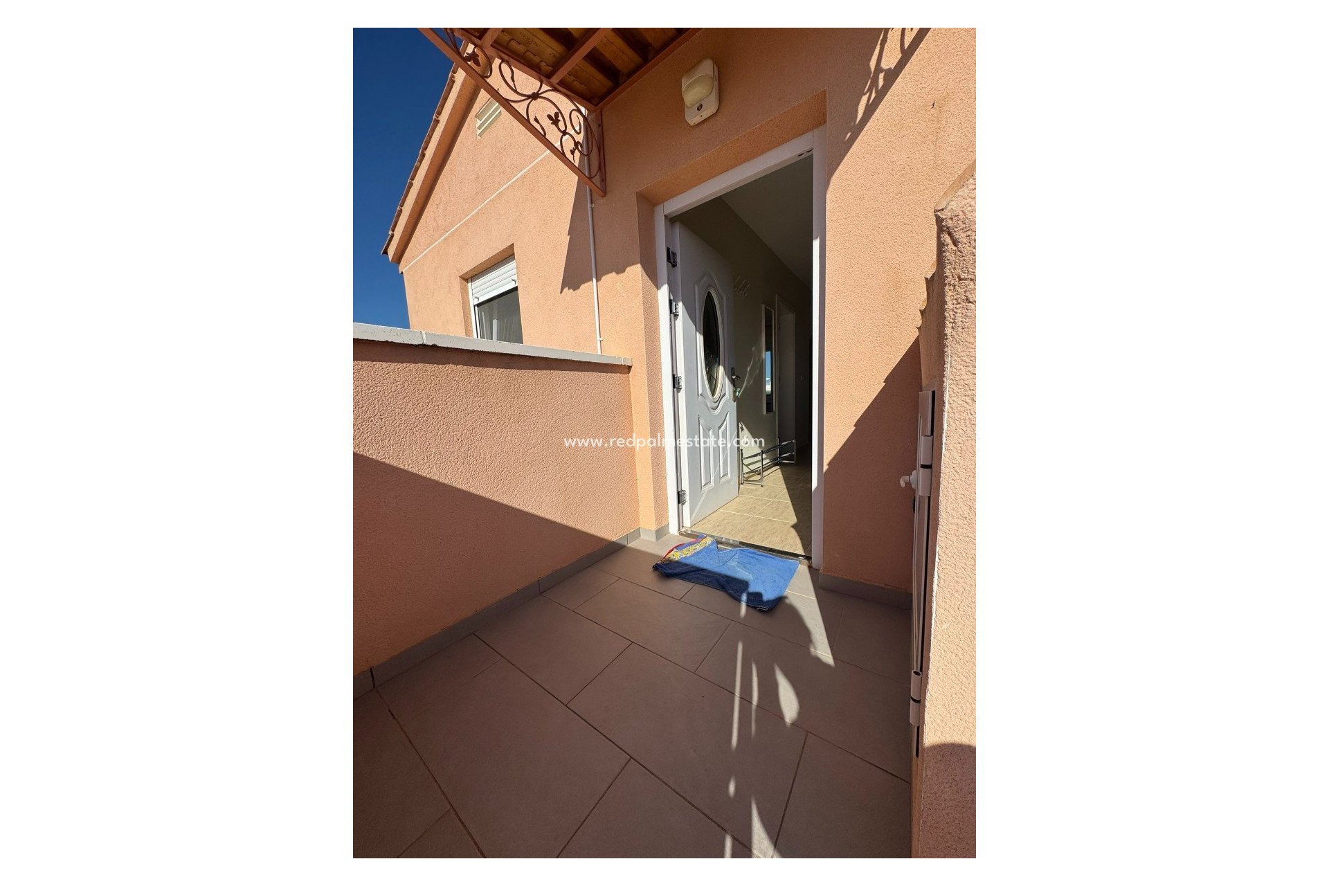 Reventa - Villa -
Torre de la Horadada - Mil Palmeras