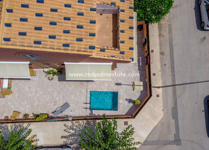 Reventa - Villa -
Torre de la Horadada