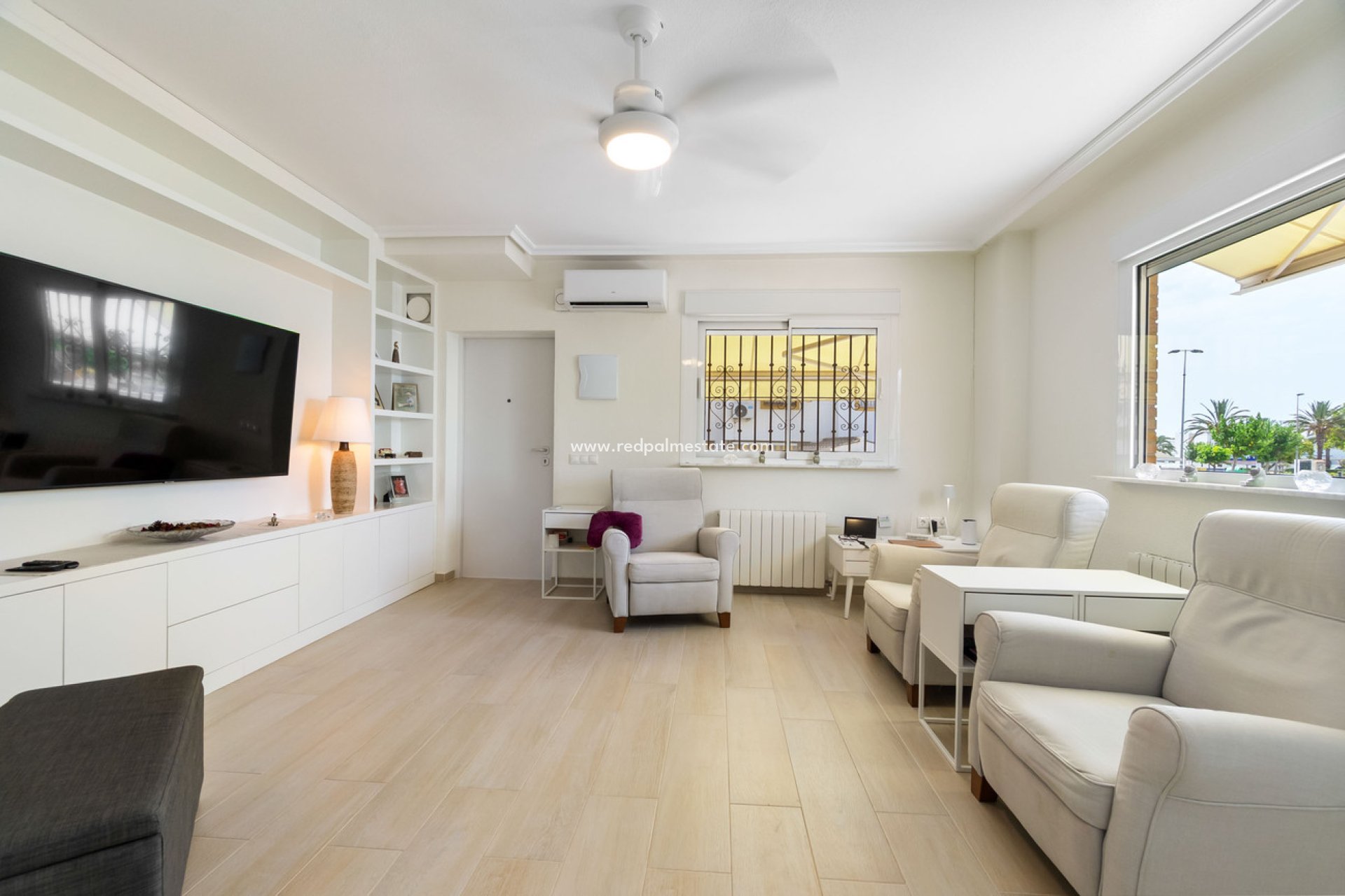 Reventa - Villa -
Torre de la Horadada