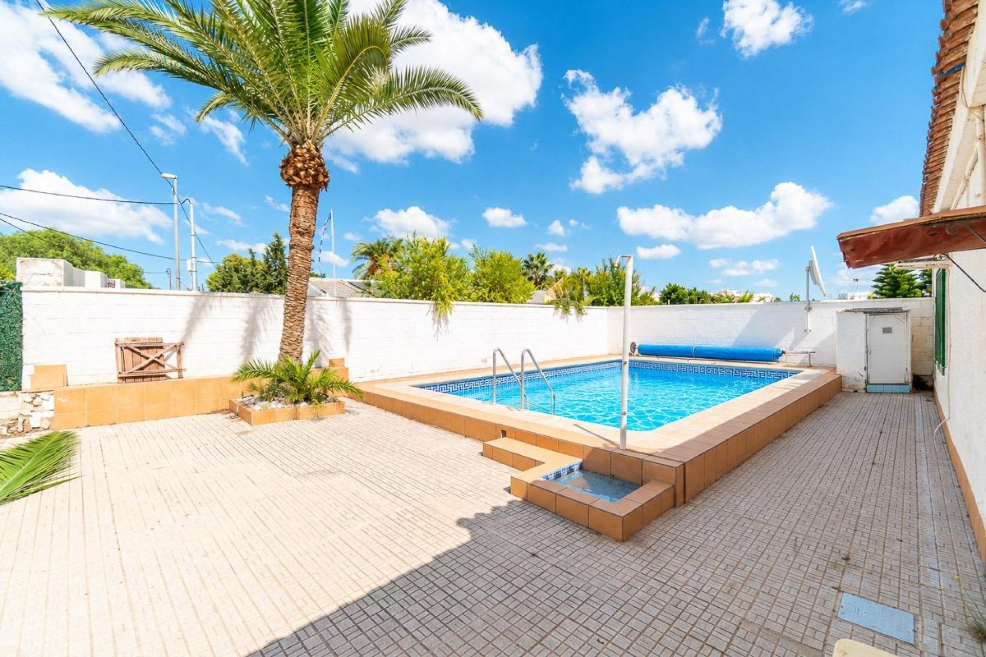 Reventa - Villa -
Torre Pacheco - Roldán
