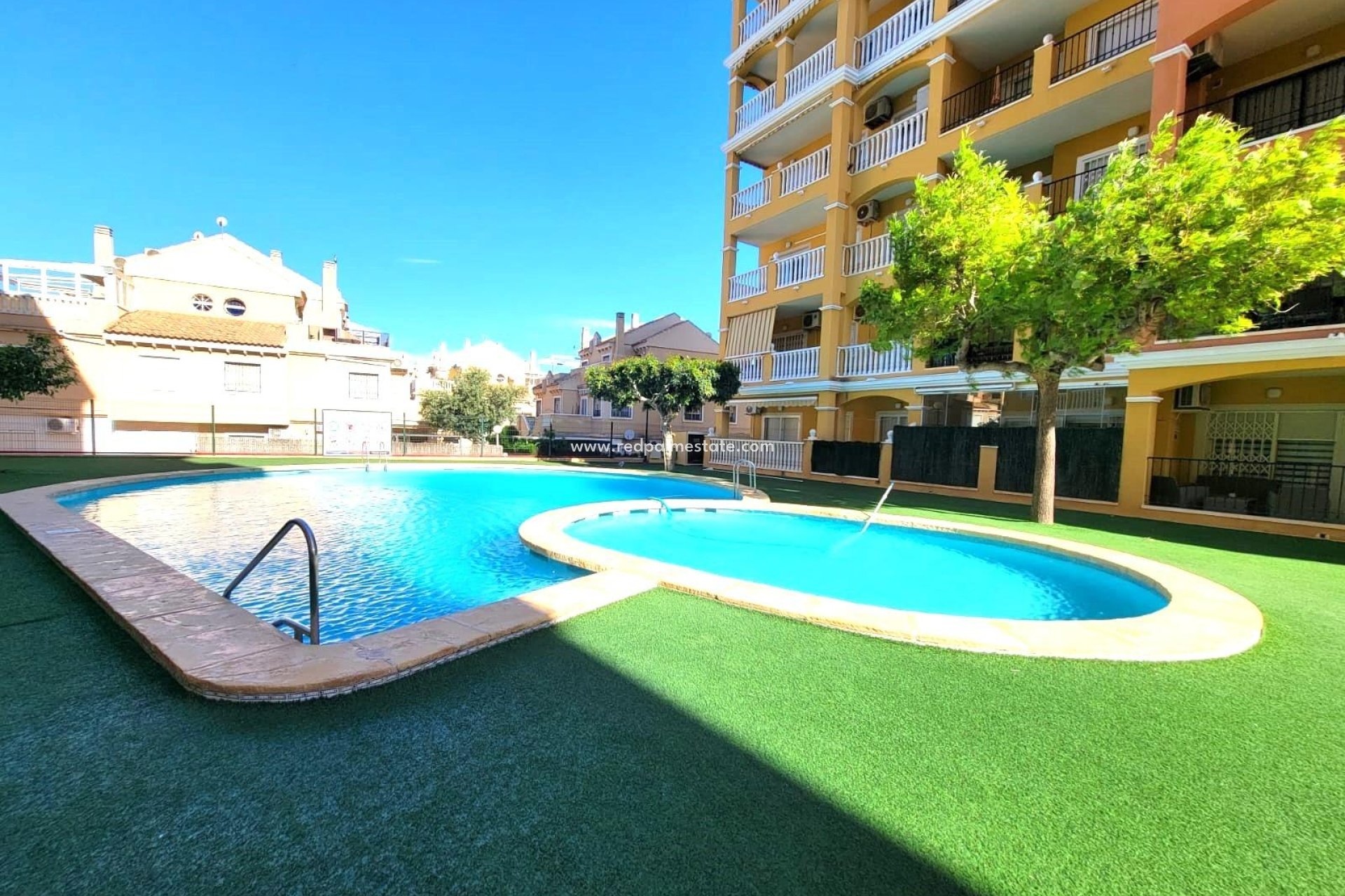 Reventa - Villa -
Torrevieja - Aguas Nueva