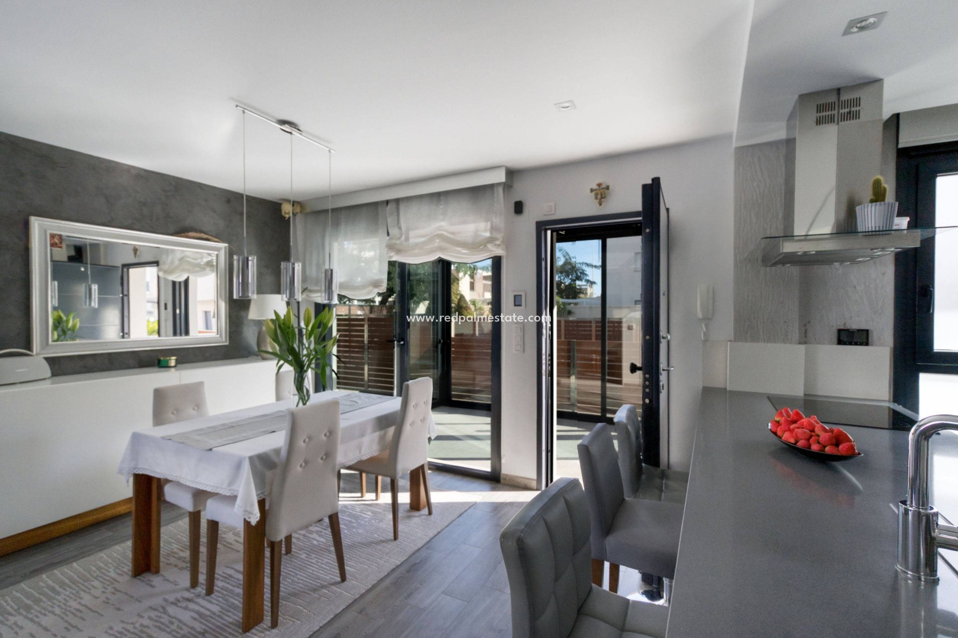 Reventa - Villa -
Torrevieja - Aguas Nueva