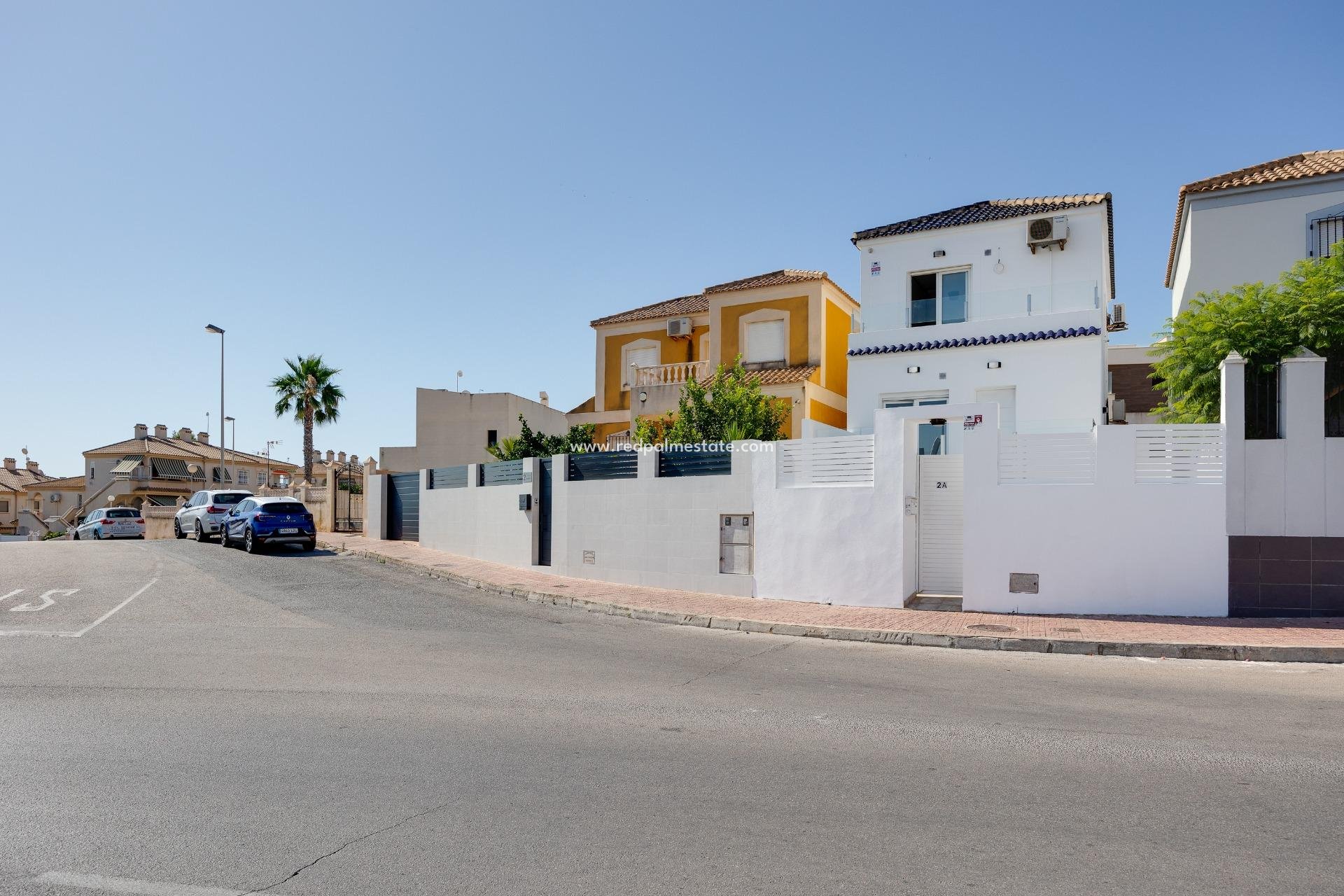 Reventa - Villa -
Torrevieja - Aguas Nueva