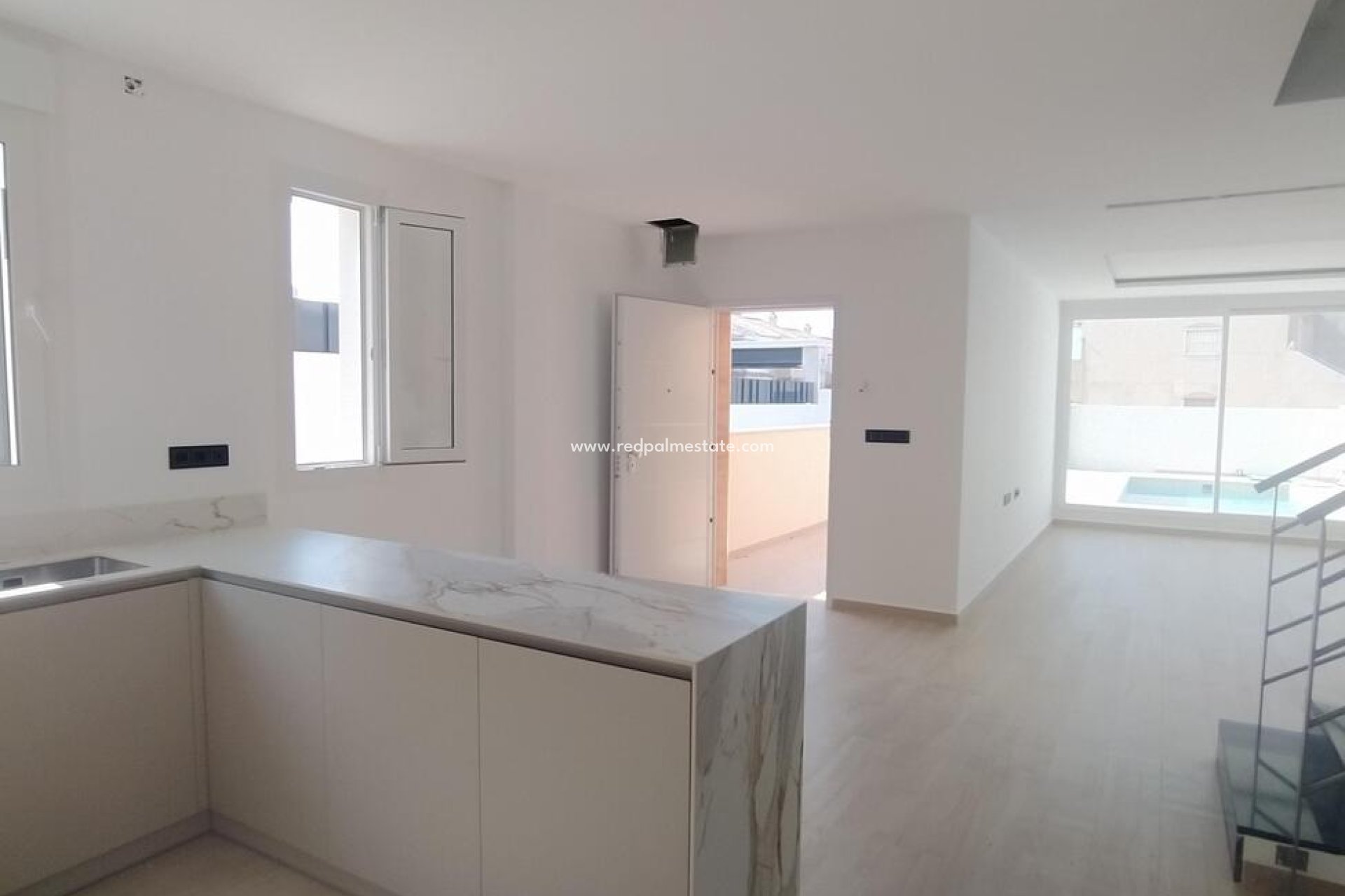 Reventa - Villa -
Torrevieja - Aguas Nueva