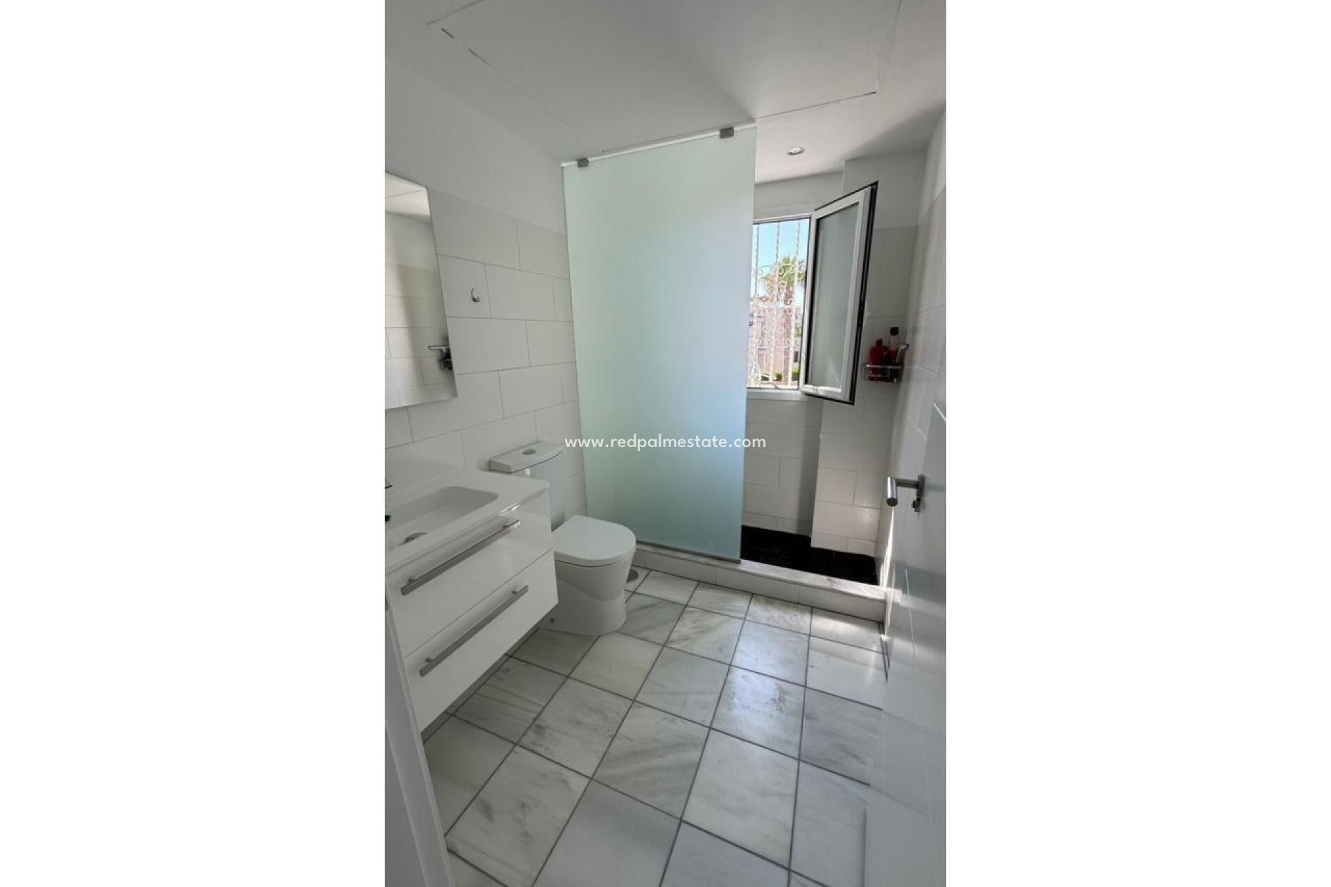 Reventa - Villa -
Torrevieja - Aguas Nueva