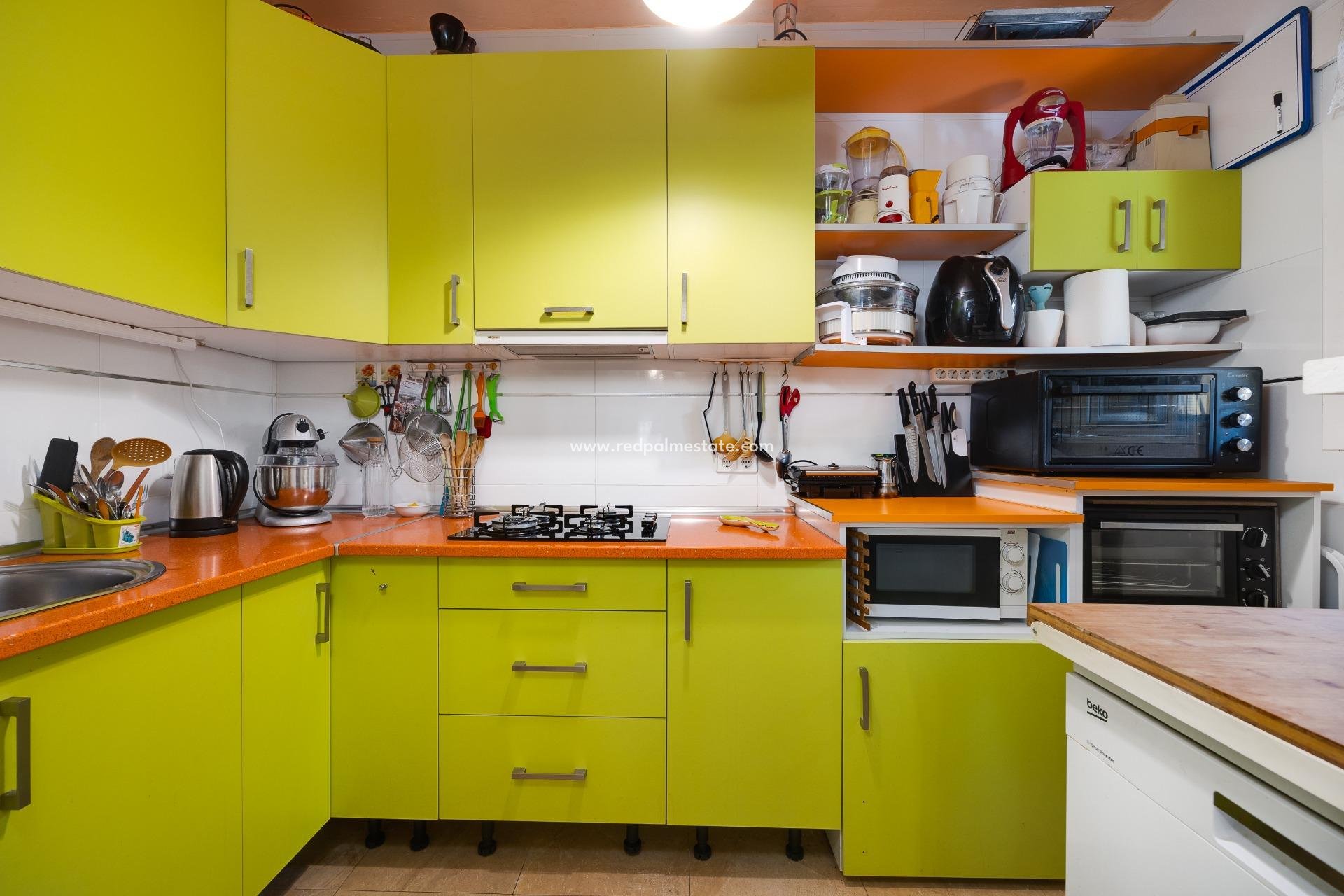 Reventa - Villa -
Torrevieja - Aguas Nueva