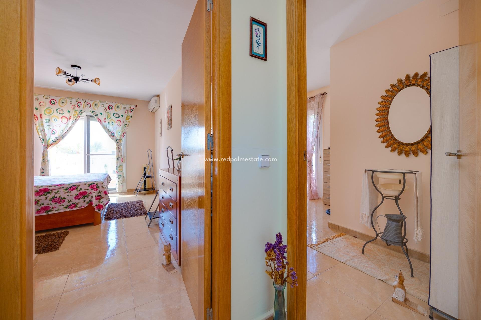 Reventa - Villa -
Torrevieja - Aguas Nueva