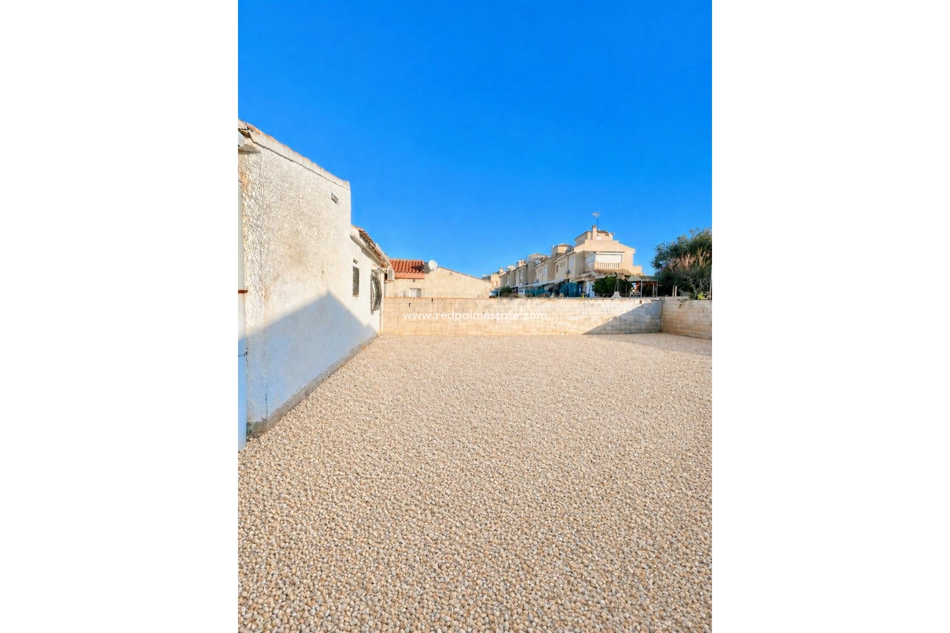 Reventa - Villa -
Torrevieja - Aguas Nueva