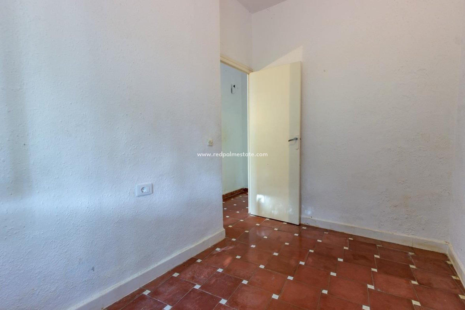 Reventa - Villa -
Torrevieja - Cabo cervera