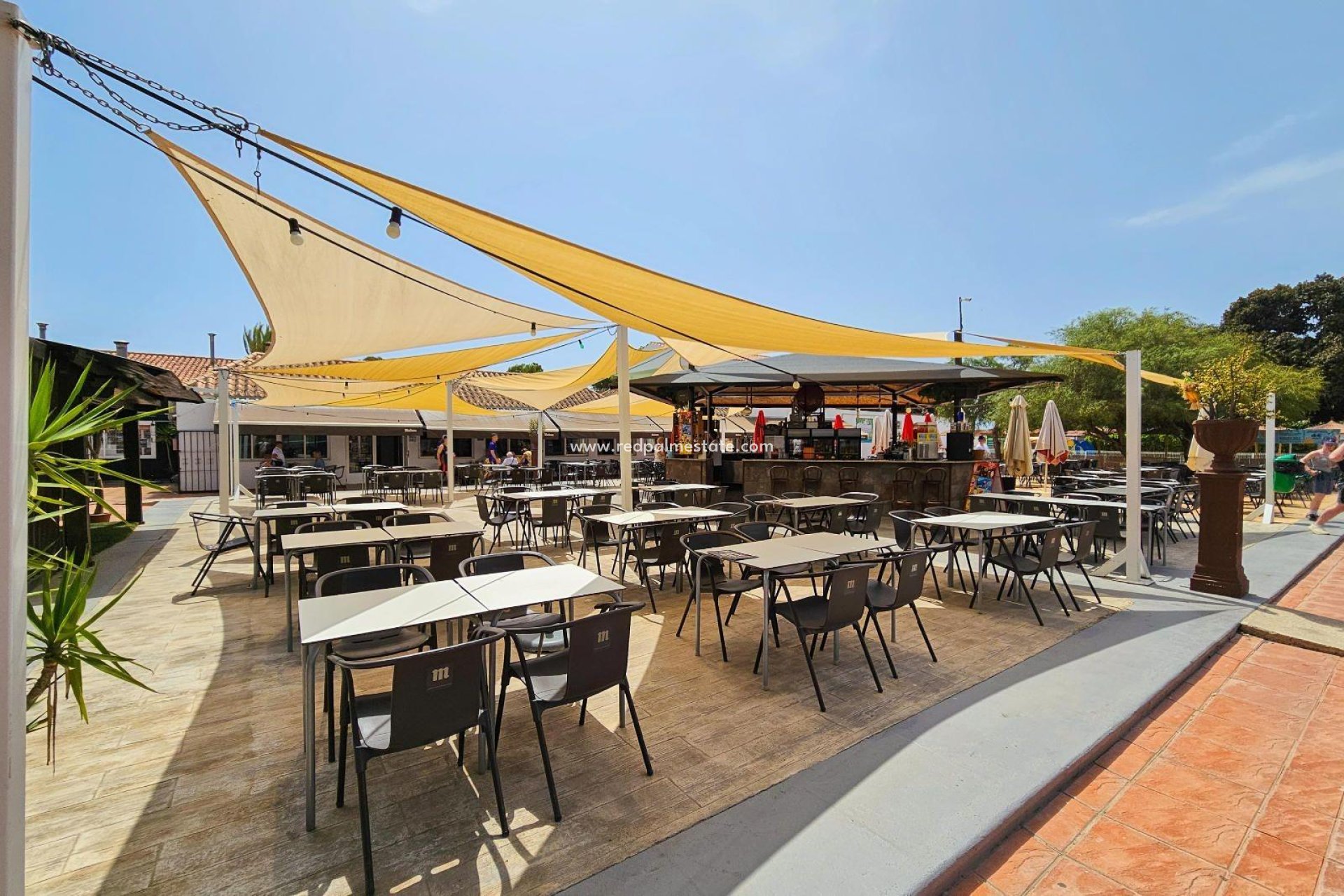 Reventa - Villa -
Torrevieja - Calas blanca