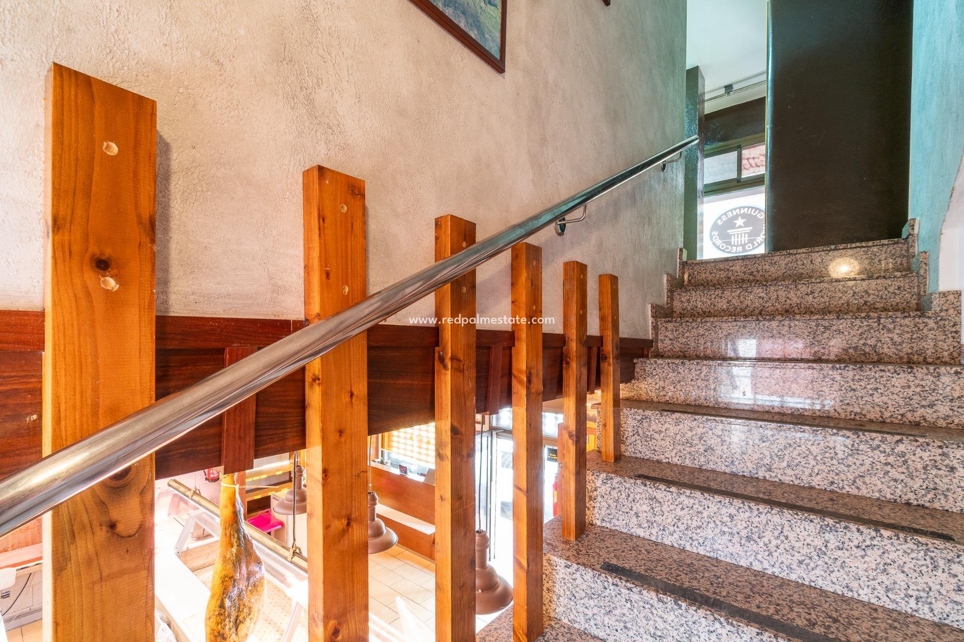 Reventa - Villa -
Torrevieja - Centro Torrevieja