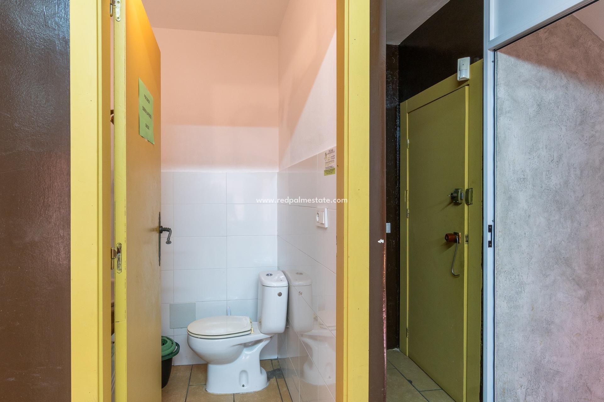 Reventa - Villa -
Torrevieja - Centro Torrevieja