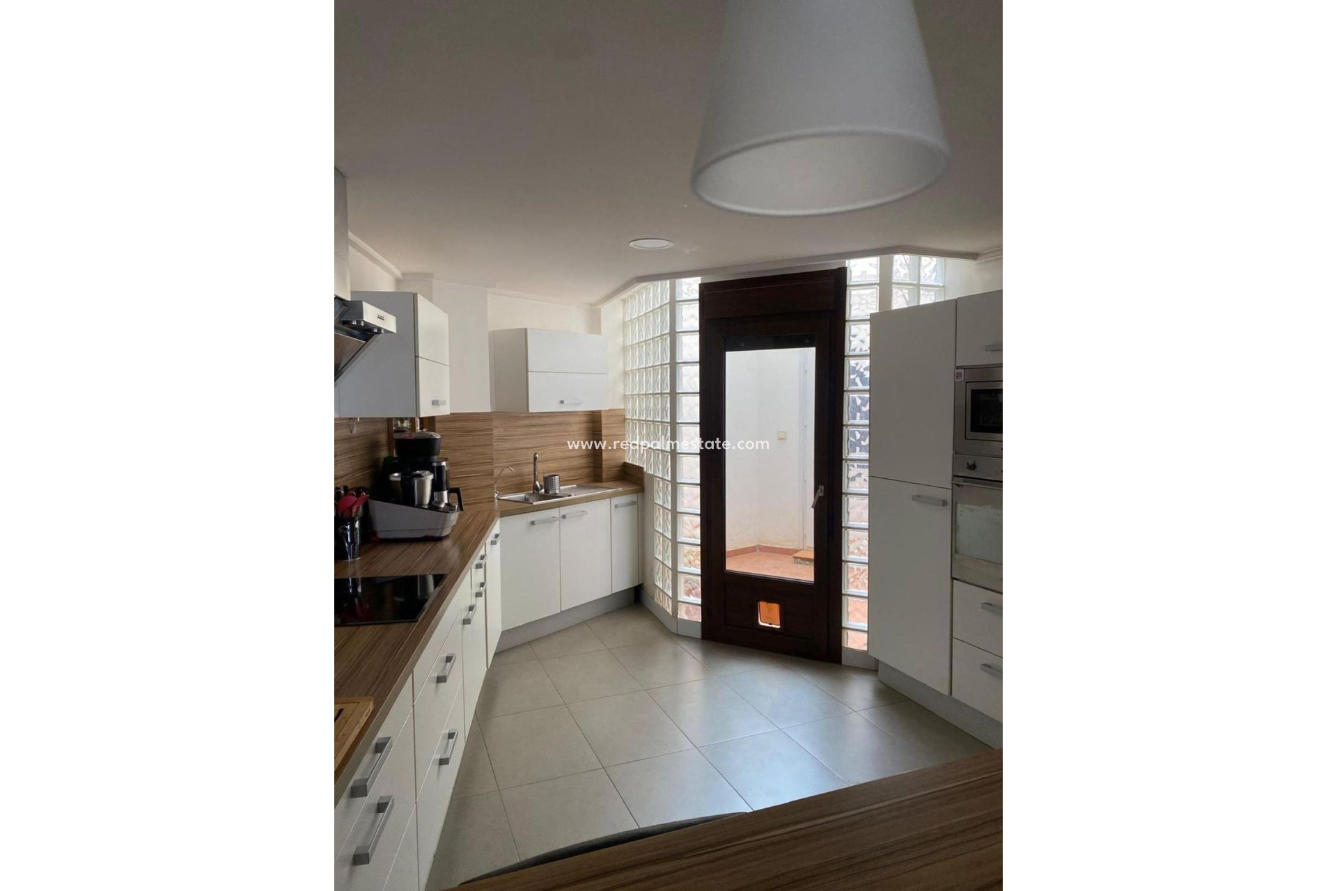 Reventa - Villa -
Torrevieja - Centro Torrevieja