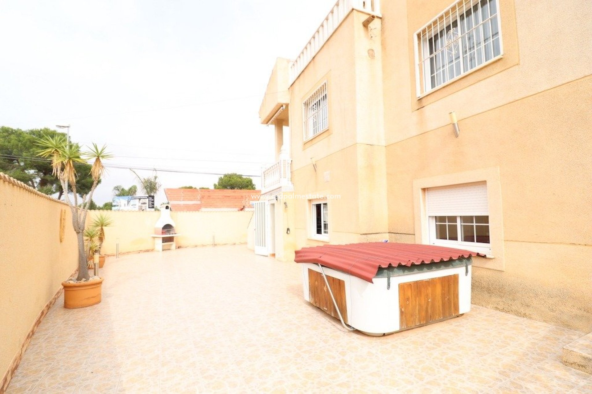 Reventa - Villa -
Torrevieja - Costa Blanca