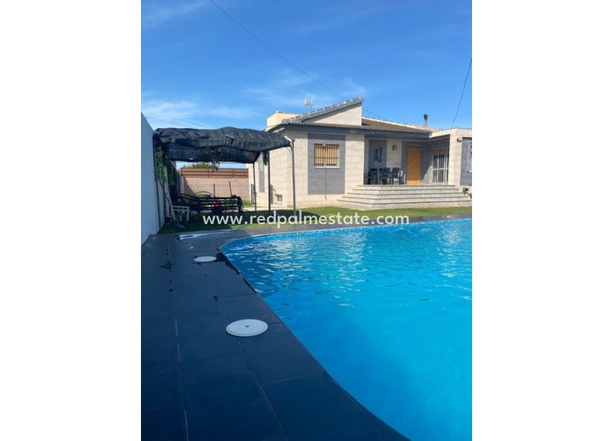 Reventa - Villa -
Torrevieja - Costa Blanca