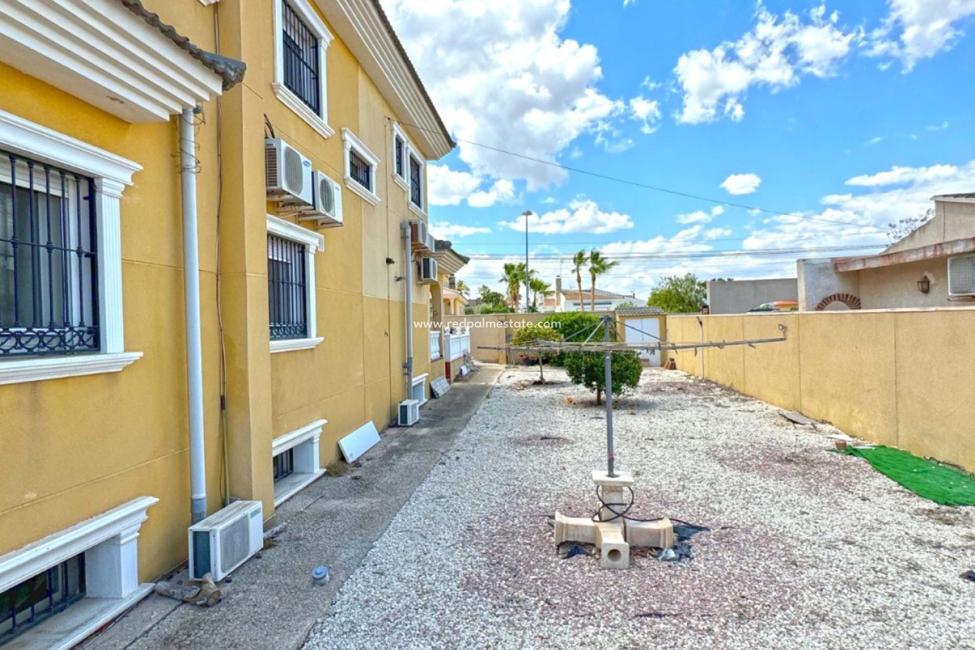 Reventa - Villa -
Torrevieja - Costa Blanca