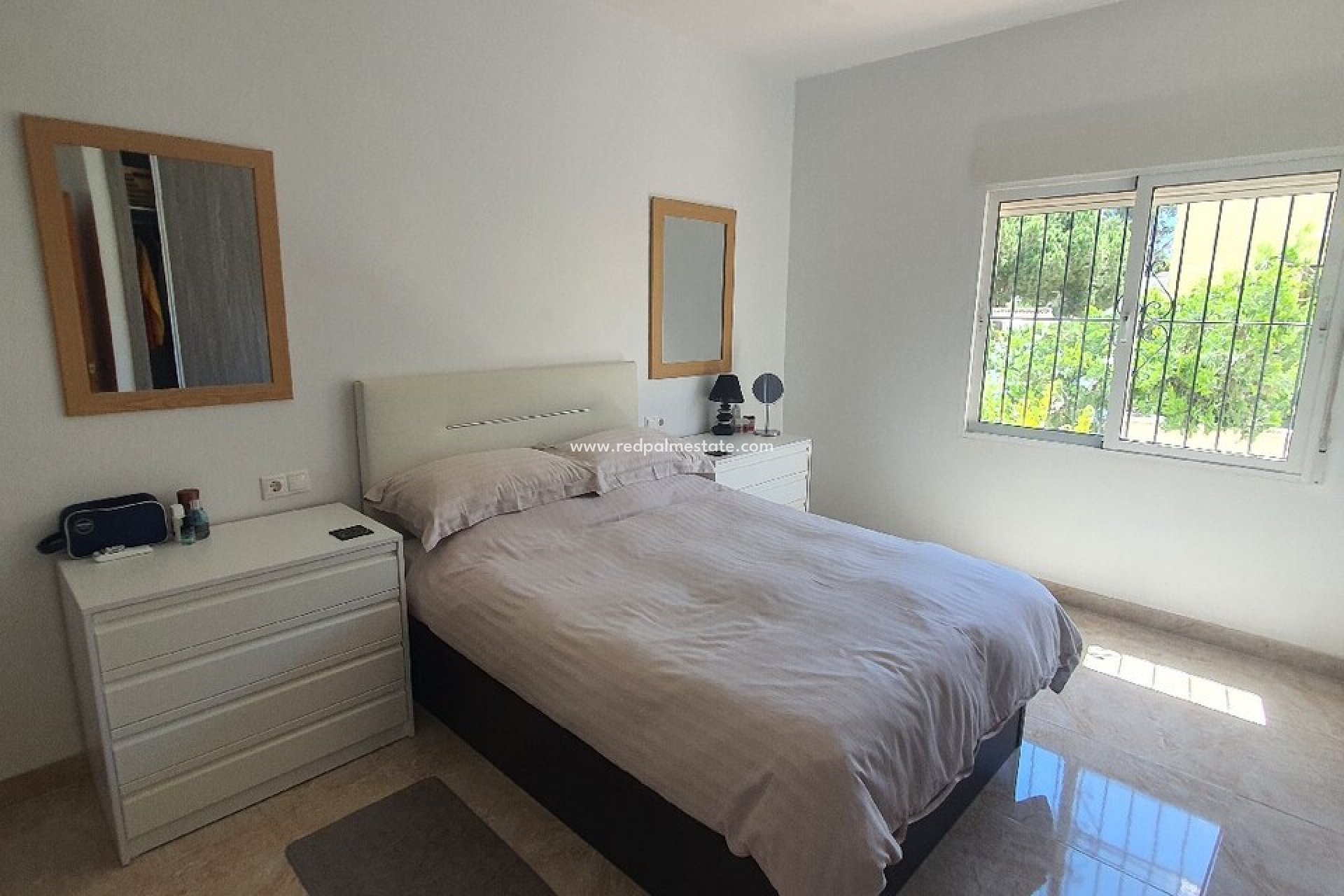 Reventa - Villa -
Torrevieja - Costa Blanca